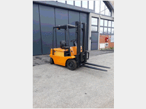 Muletti e movimentazione merci